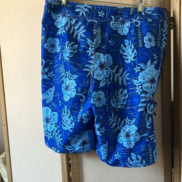 FINAL MARKDOWN Men’s board shorts 36 - Picture 7 of 9